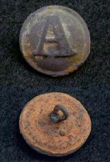 Beautiful Excavated CS117, Confederate Tin Back Block A Artillerymanњs Button