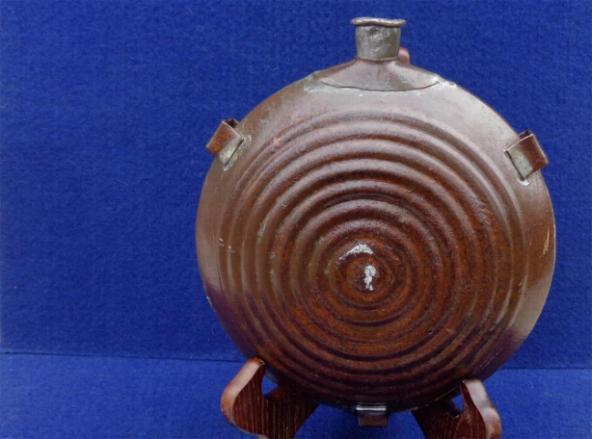 Fine Example of the U.S. M1858 Bullseye Canteen