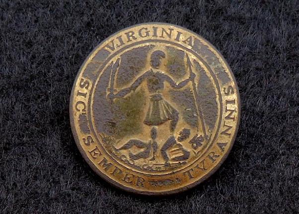 Fine Displaying Dug VA5 Virginia State Seal Coat Button - Recovered Albemarle County, Virginia