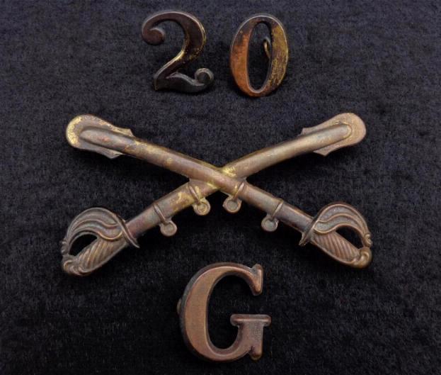 Original Non Dug Civil War Period Crossed Sabers Cavalry Insignia, Hat Numbers 2 & 0, and Company Letter G.