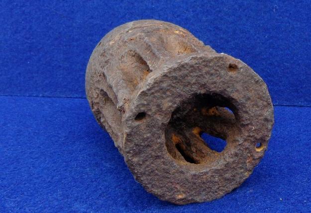 Nice Excavated 3.8 Inch James Artillery Shell w/Intact Brass Anvil Cap 