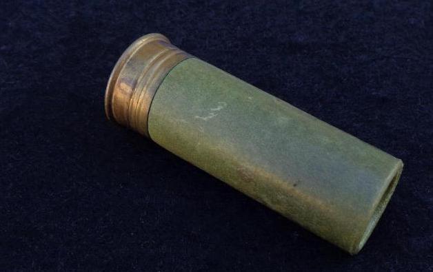 Very Uncommon "Robin Hood" Champion 12-guage Shotshell - 1906 -1915 