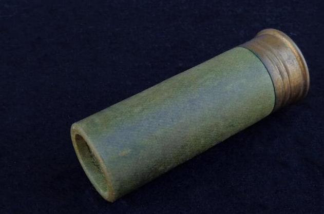 Very Uncommon "Robin Hood" Champion 12-guage Shotshell - 1906 -1915 