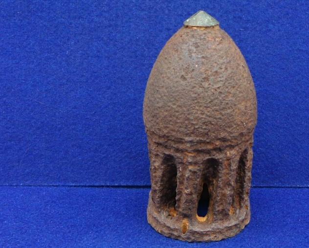 Nice Excavated 3.8 Inch James Artillery Shell w/Intact Brass Anvil Cap 