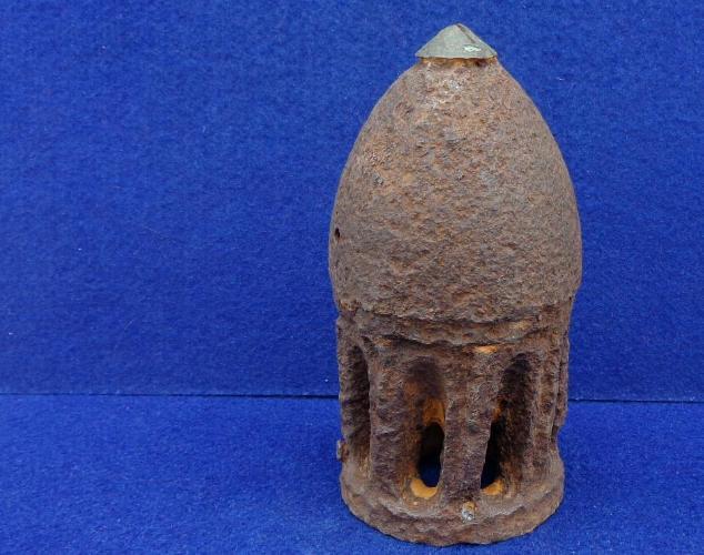 Nice Excavated 3.8 Inch James Artillery Shell w/Intact Brass Anvil Cap 