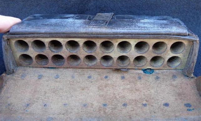 Superb Condition Carbine Cartridge Box for Civil War Sharps or Spencer Carbine