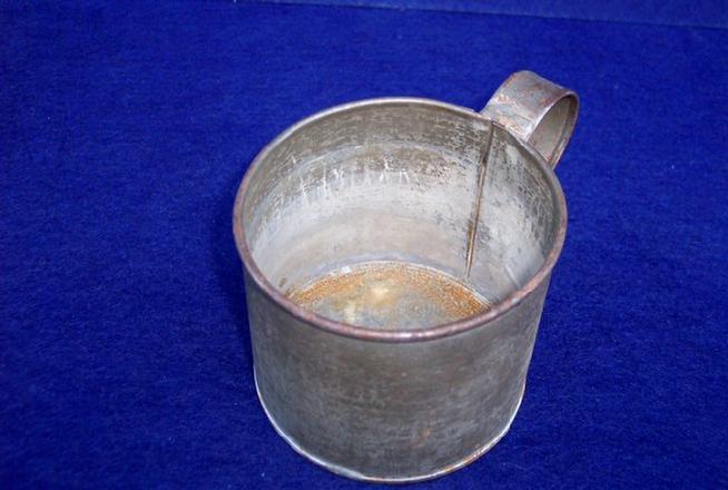 Very Nice Civil War Period Tin Cup