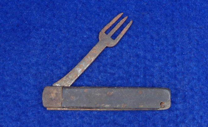 Nice Relic Condition Civil War Era Folding Fork w/Partial Hard Rubber Handle 