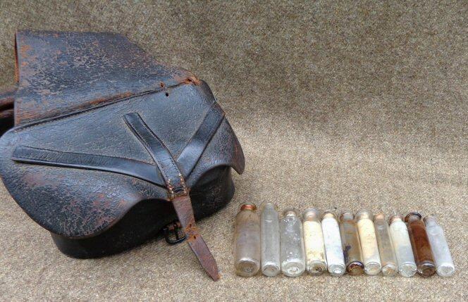 Fine Condition Late 1850s to Civil War Doctor's Saddle Bags w/20 Original Pontilled Medicine Vials, Some still with Contents 