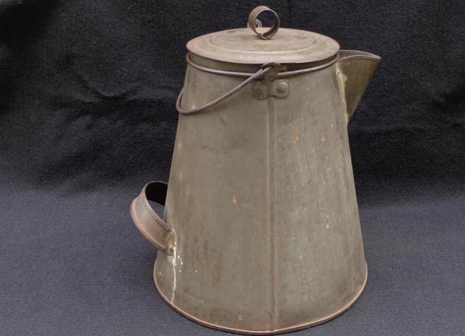 Huge Nearly 2 Gallon Capacity Civil War Tin Coffee Pot w/Lid & Wire Bail