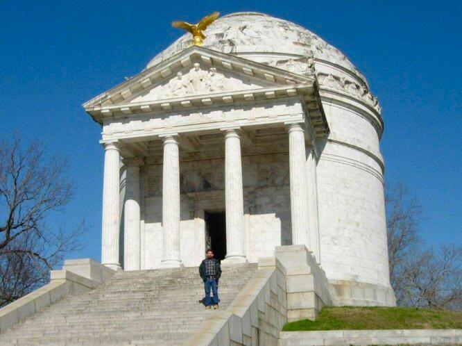 Massive Illinois monument at Vicksburg National Park.