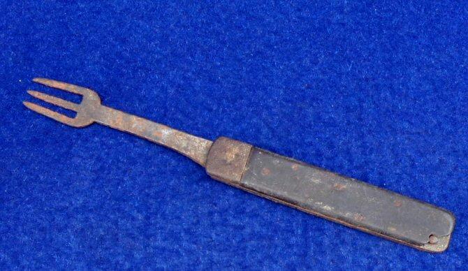 Nice Relic Condition Civil War Era Folding Fork w/Partial Hard Rubber Handle 