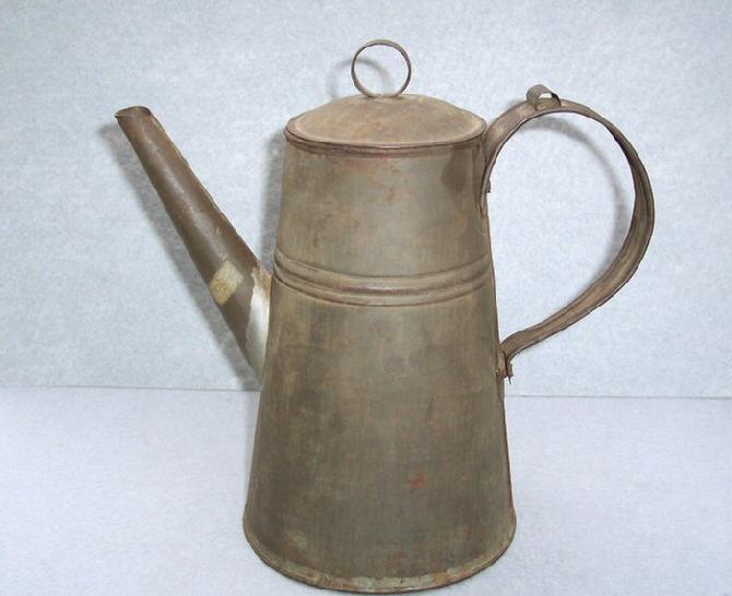 Excellent Small to Mid-Size Civil War Period Coffee Pot 