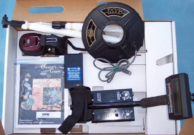 Like New "Minty" Whites M6 Matrix Metal Detector In Original Box .